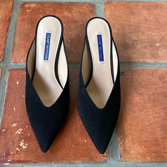 Stuart Weitzman Suede Kitten Heels - Picture 2 of 6